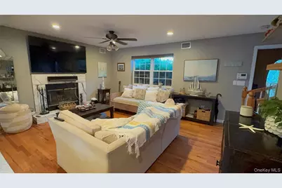 30 Lewis Road, East Quogue, NY 11942 - Photo 23