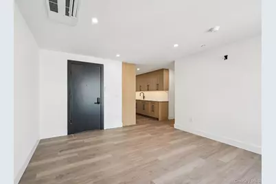 325 Manville Road #203, Pleasantville, NY 10570 - Photo 3
