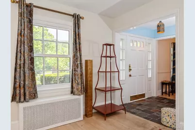 98 Jackson Street, Fishkill, NY 12524 - Photo 3