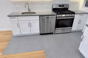 40-18 50th Ave, Sunnyside, NY 11104 - Photo 7