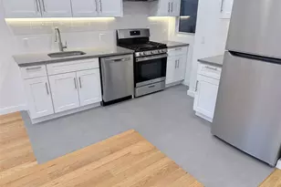 40-18 50th Ave, Sunnyside, NY 11104 - Photo 5