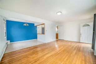 88-05 Winchester Blvd, Queens Village, NY 11427 - Photo 5