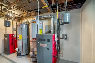 88-05 Winchester Blvd, Queens Village, NY 11427 - Photo 31