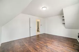 88-05 Winchester Blvd, Queens Village, NY 11427 - Photo 19