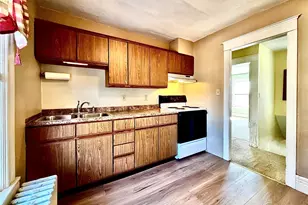 9 Parker Ave, Hyde Park, NY 12538 - Photo 9