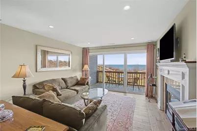805 Bluffs Drive N, Calverton, NY 11933 - Photo 13