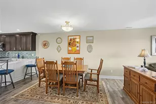 805 Bluffs Dr N, Calverton, NY 11933 - Photo 11