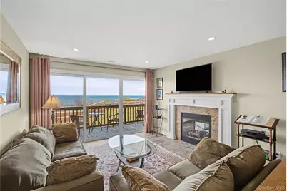 805 Bluffs Drive N, Calverton, NY 11933 - Photo 11