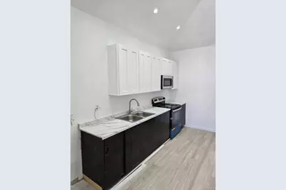 267 Morris Avenue, Inwood, NY 11096 - Photo 3