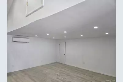 267 Morris Avenue, Inwood, NY 11096 - Photo 5