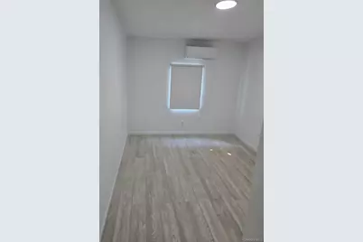 267 Morris Avenue, Inwood, NY 11096 - Photo 9