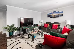 312 Richbell, Mamaroneck, NY 10543 - Photo 3