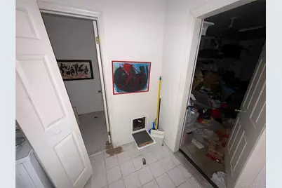 32 Quail Court, Manorville, NY 11949 - Photo 3