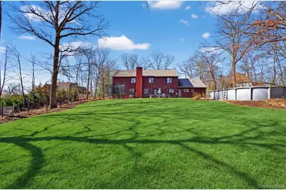 57 Innsbruck Boulevard, Hopewell Junction, NY 12533 - Photo 7