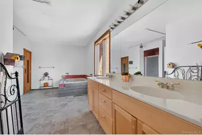 57 Innsbruck Boulevard, Hopewell Junction, NY 12533 - Photo 31