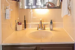 10 Franklin Pl, Washingtonville, NY 10992 - Photo 21