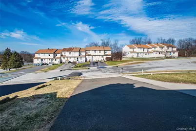 10 Franklin Place, Washingtonville, NY 10992 - Photo 39