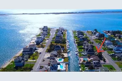 19 Marlin Road, East Quogue, NY 11942 - Photo 1