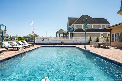 19 Marlin Road, East Quogue, NY 11942 - Photo 5