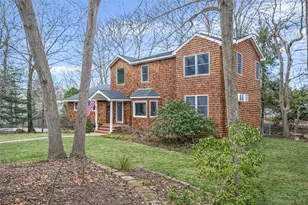 108 Dogwood Rd, Port Jefferson, NY 11777 - Photo 3