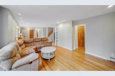 108 Dogwood Road, Port Jefferson, NY 11777 - Photo 21