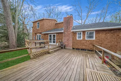 108 Dogwood Road, Port Jefferson, NY 11777 - Photo 7