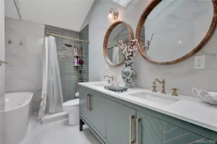 3 Livingston St, Saint James, NY 11780 - Photo 9