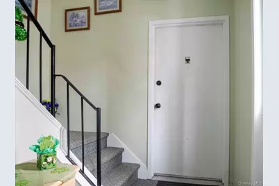 430 Somerset Drive #F, Pearl River, NY 10965 - Photo 3