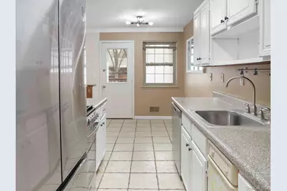 430 Somerset Drive #F, Pearl River, NY 10965 - Photo 9