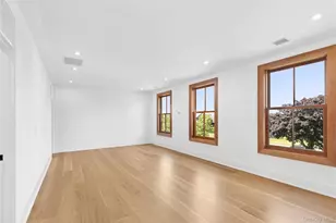 522 Wickapogue Rd, Southampton, NY 11968 - Photo 19