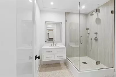 522 Wickapogue Road, Southampton, NY 11968 - Photo 33