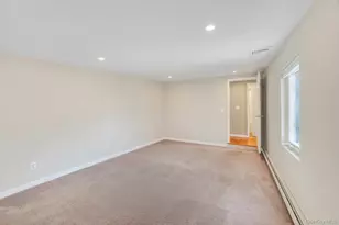 39 Sycamore Ave, Farmingville, NY 11738 - Photo 9