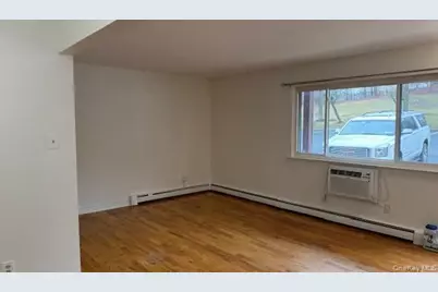 63 Poplar Lane, Middletown, NY 10941 - Photo 3