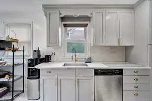 9 Valley View Dr, Yonkers, NY 10710 - Photo 11