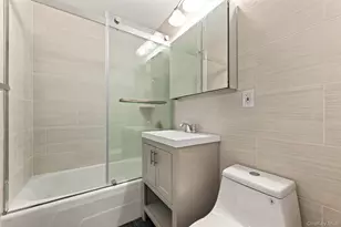 70-25 Yellowstone Blvd, Forest Hills, NY 11375 - Photo 15