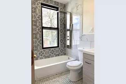 2301 Bathgate Avenue, Bronx, NY 10458 - Photo 21