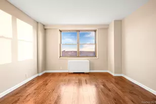70-25 Yellowstone Blvd, Forest Hills, NY 11375 - Photo 15