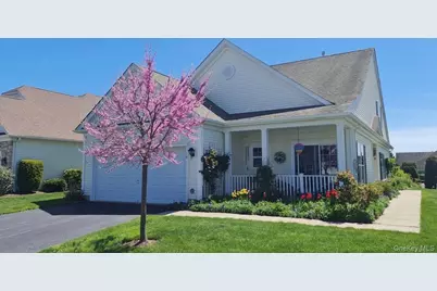 10 Louden Loop, Mount Sinai, NY 11766 - Photo 1