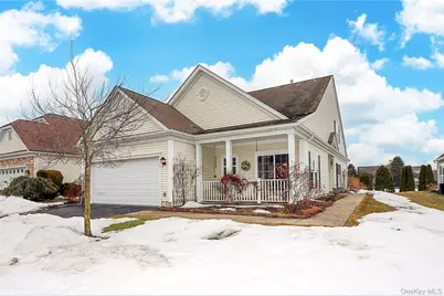 10 Louden Loop, Mount Sinai, NY 11766 - Photo 3