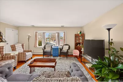 52 Central Avenue, Patchogue, NY 11772 - Photo 9