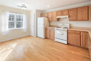 121 Northview Ct, Peekskill, NY 10566 - Photo 9