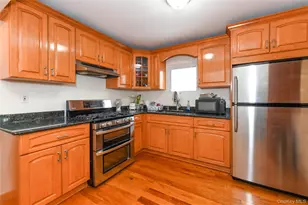 97-22 127th St, Richmond Hill, NY 11419 - Photo 17