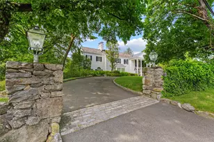 25 Stratford Rd, Harrison, NY 10528 - Photo 3