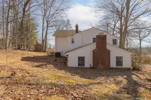 4 Dutch Ct, West Nyack, NY 10994 - Photo 9