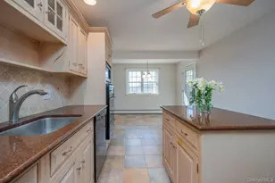 4 Dutch Ct, West Nyack, NY 10994 - Photo 19