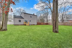 2 Cheshire Dr, Farmingville, NY 11738 - Photo 21