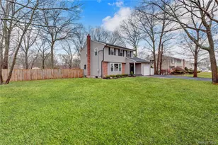 2 Cheshire Dr, Farmingville, NY 11738 - Photo 19