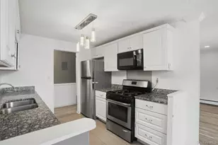 3 Hook Rd, Poughkeepsie, NY 12601 - Photo 9