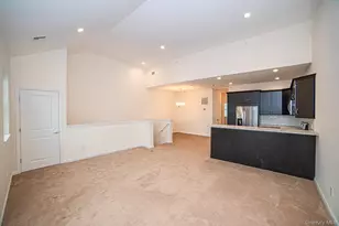 6 Sophia Ct, West Babylon, NY 11704 - Photo 15