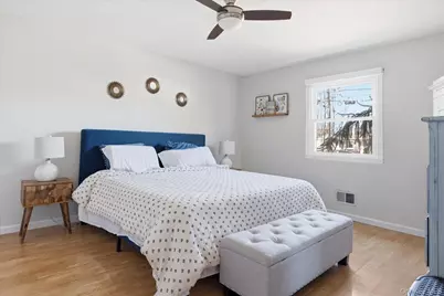 245 Norma Avenue, West Islip, NY 11795 - Photo 15